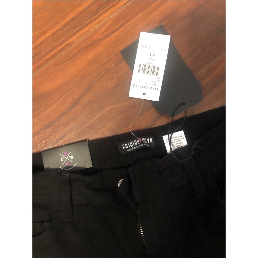 Black Jeans